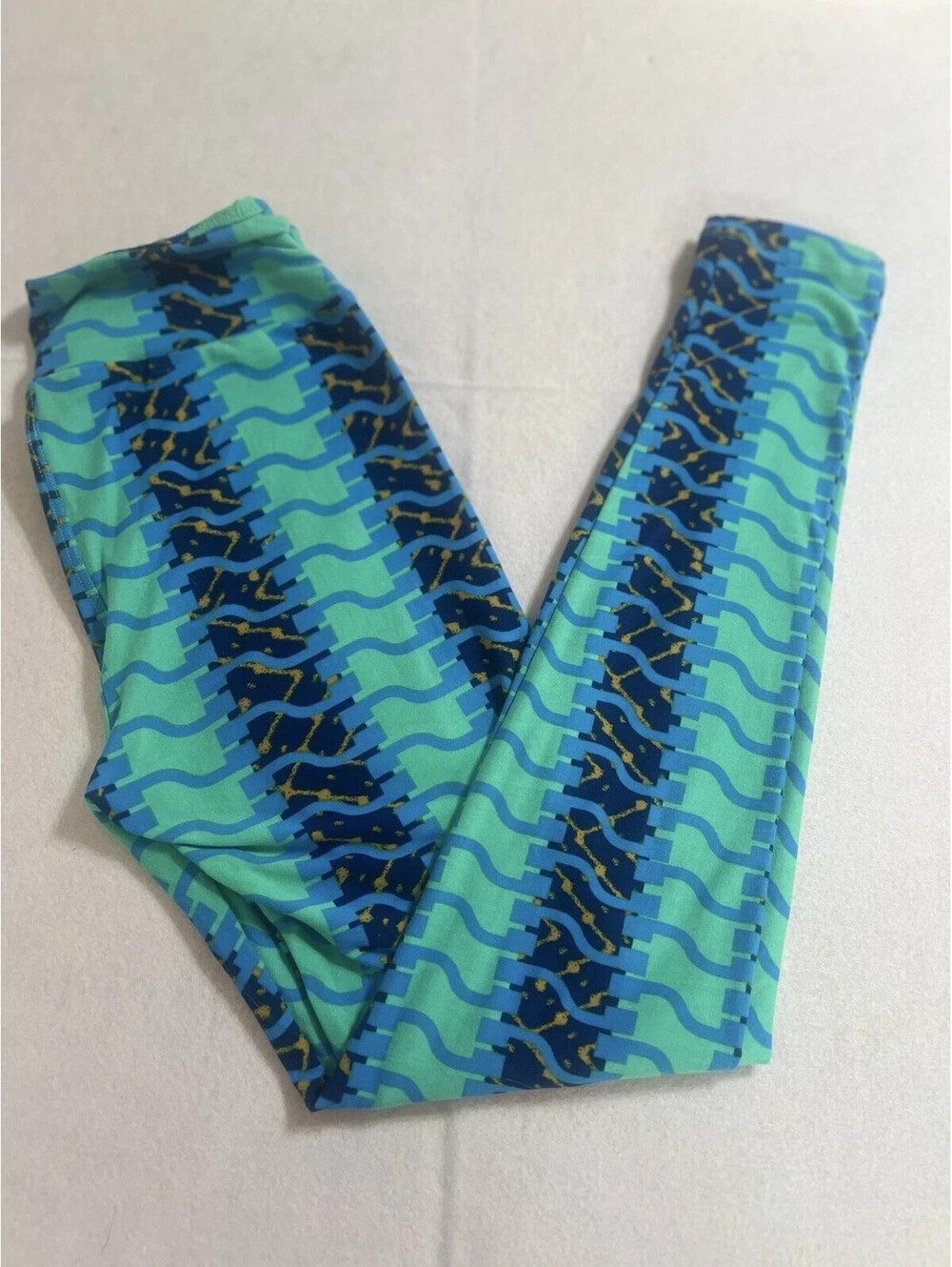 NWOT LuLaRoe Lot of 8 Leggings OS One Size